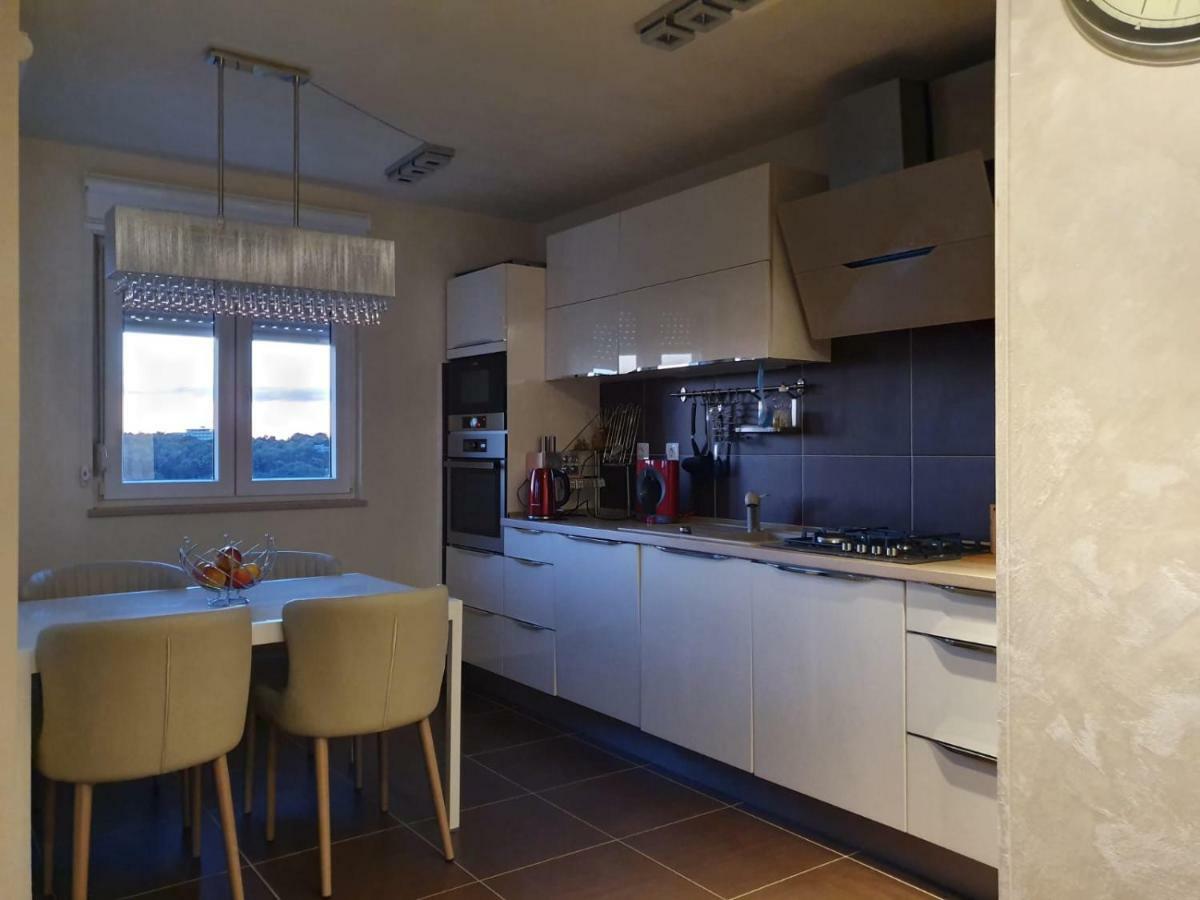 "Monte Paradiso" - Marine And Sea View, Free Parking Пула Экстерьер фото
